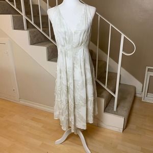 Ann Taylor V-Neck Sleeveless Pleated Jacquard Pompom Accent A-Line Dress Size 12